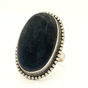 Lava, oval silverring med filigranram