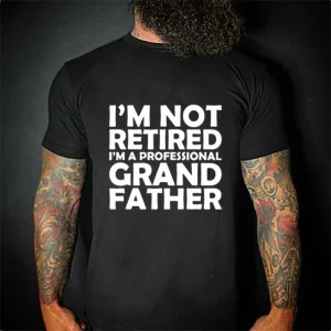 Not retired rundhalsad t-shirt 5301
